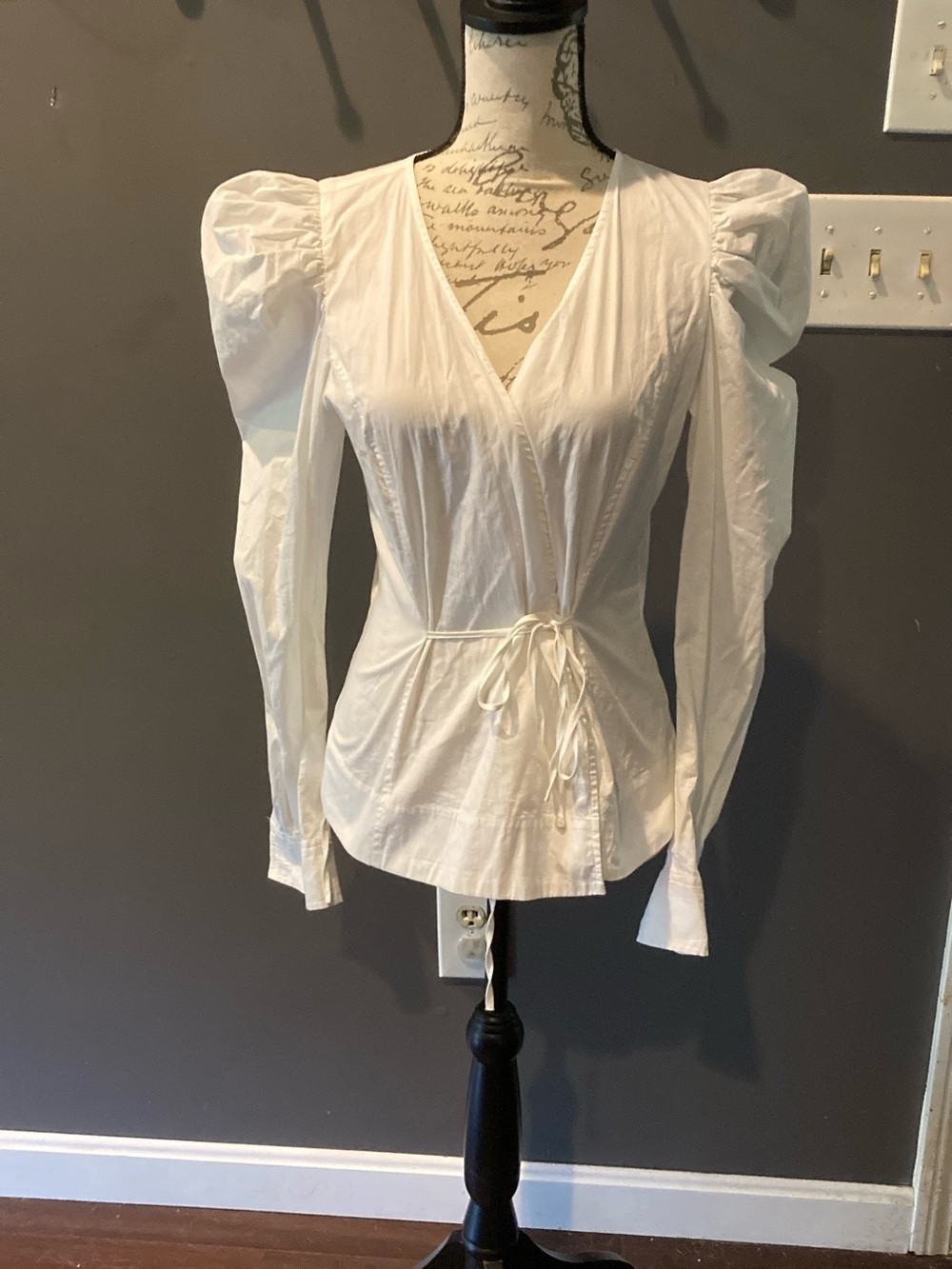 Jason WU size small white wrap puffy shoulder  long sleeve  blouse EUC